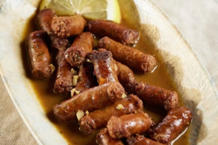 Makanek serviți cu sos de rodii și lămâie la Bella Luna București