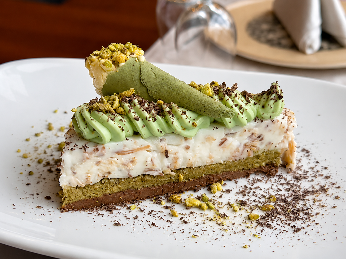 Cream Dubai desert fin cu fistic și ciocolată plating premium